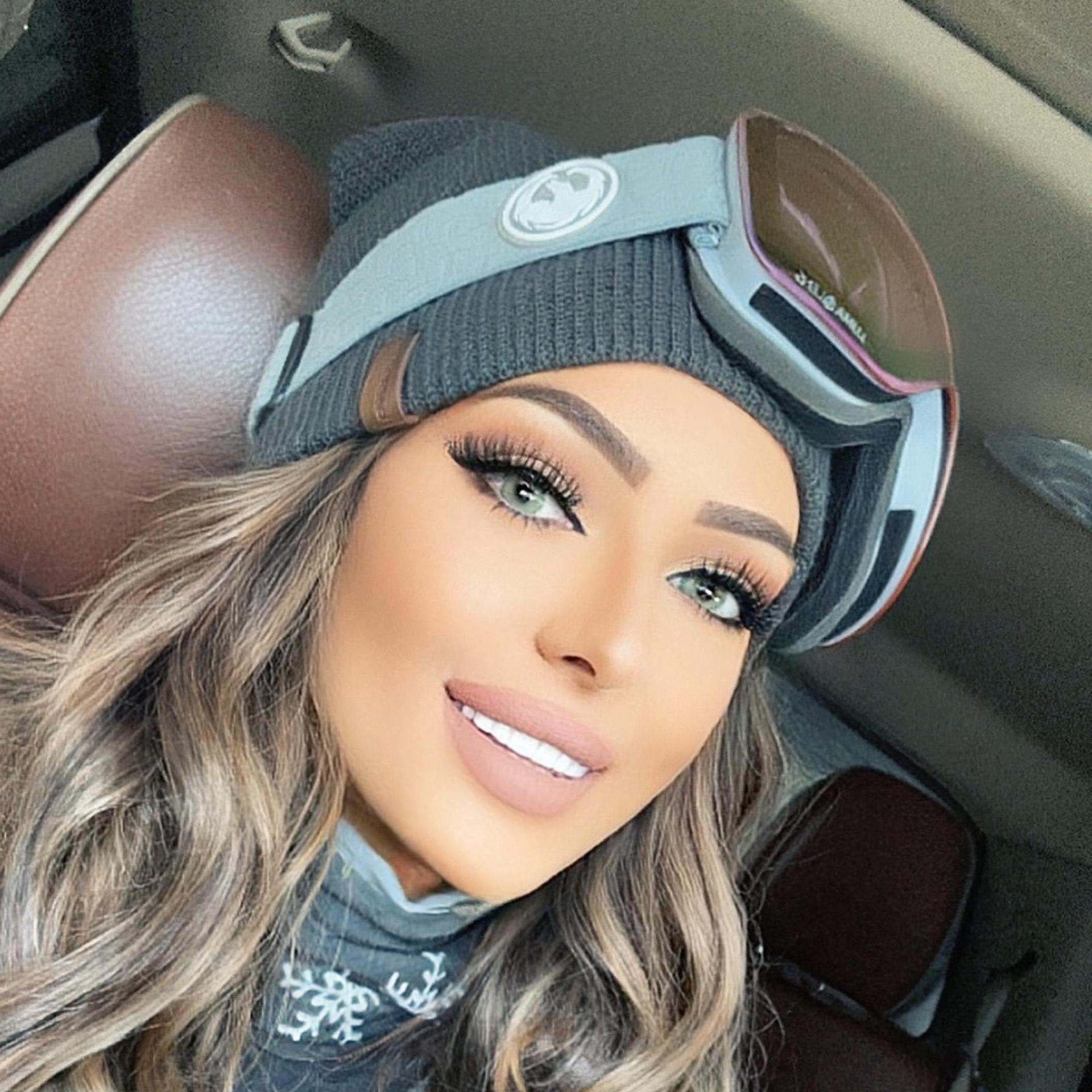 AV