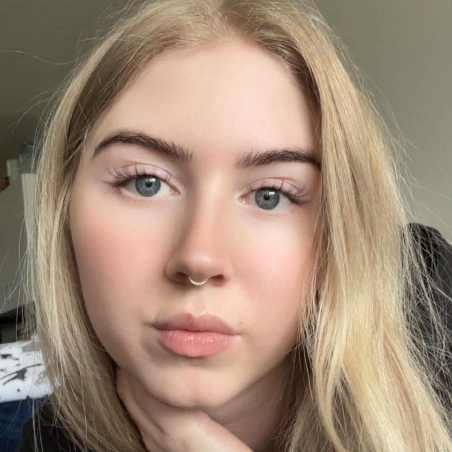 HS